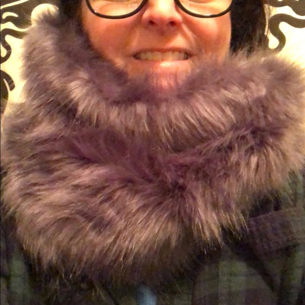 Loft Fuzzy Posh Gray Neck Cowl Scarf